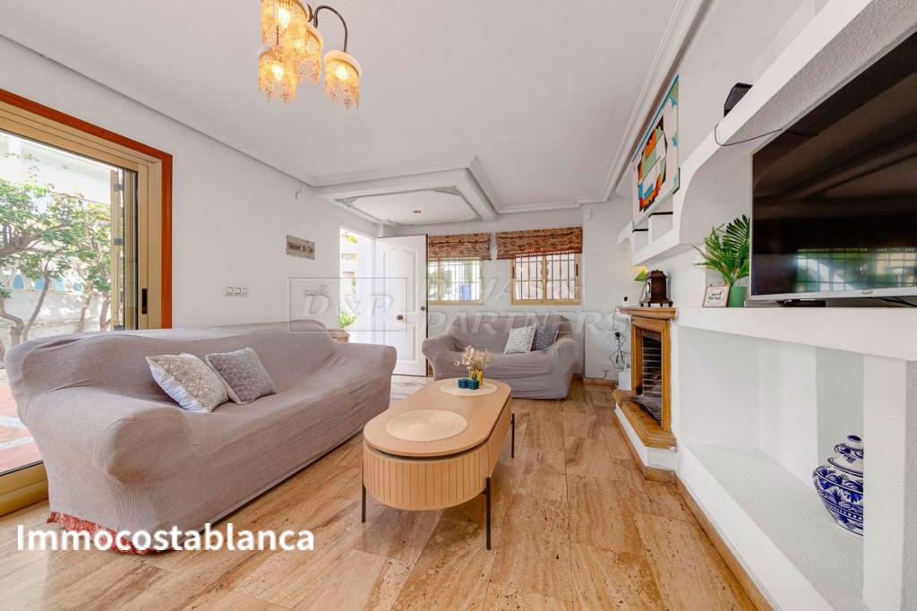 Villa in Torrevieja, 100 m², 220,000 €, photo 10, listing 76608256