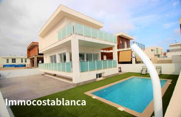 Villa in Gran Alacant, 213 m²