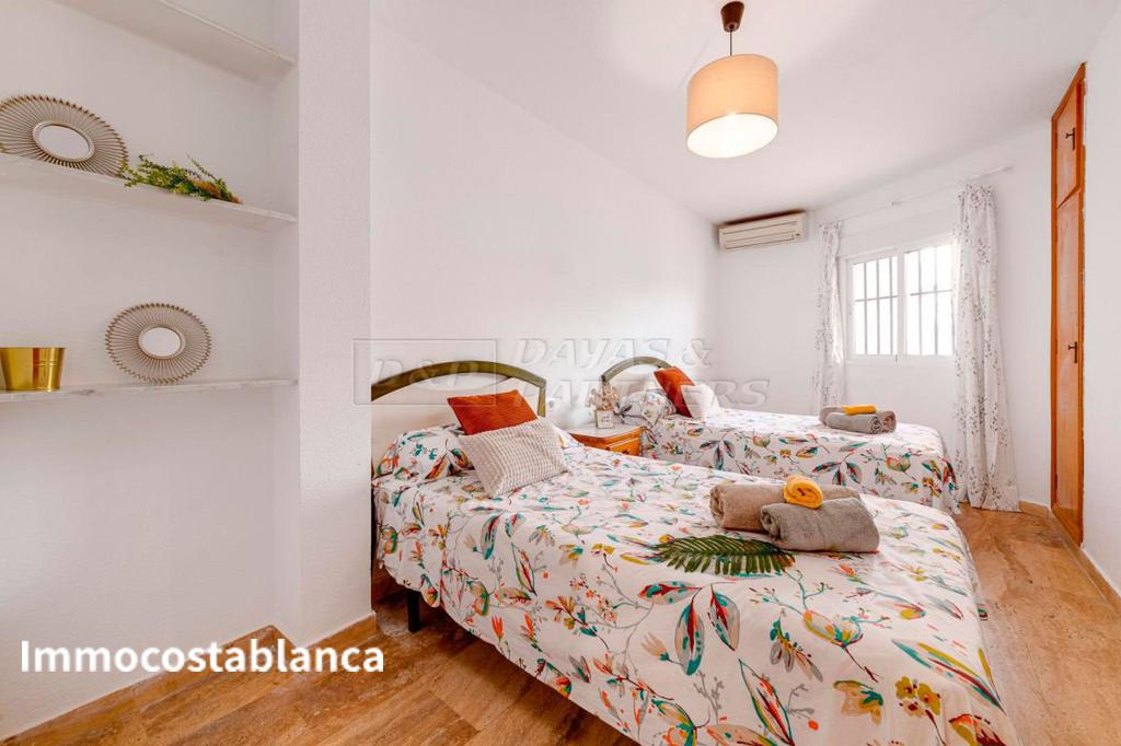 Villa in Torrevieja, 100 m², 220,000 €, photo 8, listing 76608256