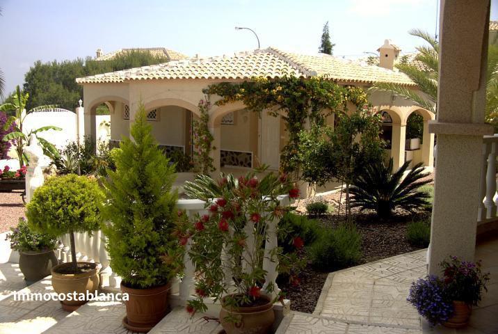 Villa in San Miguel de Salinas, 495,000 €, photo 1, listing 15161448