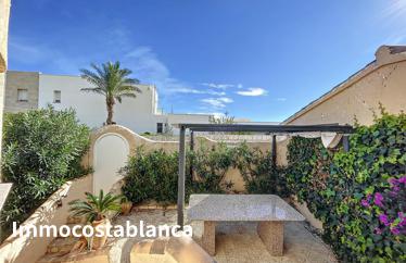 Detached house in Benitachell, 140 m²