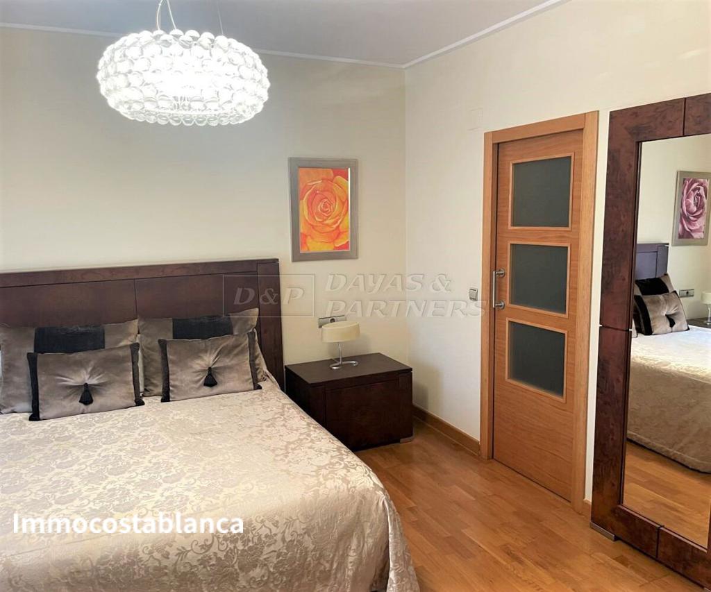 Villa in Orihuela, 400 m², 480,000 €, photo 10, listing 1097856