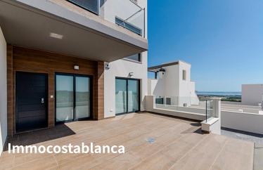 Apartment in San Miguel de Salinas, 92 m²