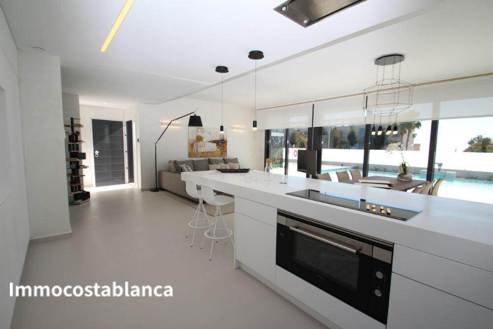 5 room villa in San Miguel de Salinas, 197 m², 875,000 €, photo 3, listing 15364016