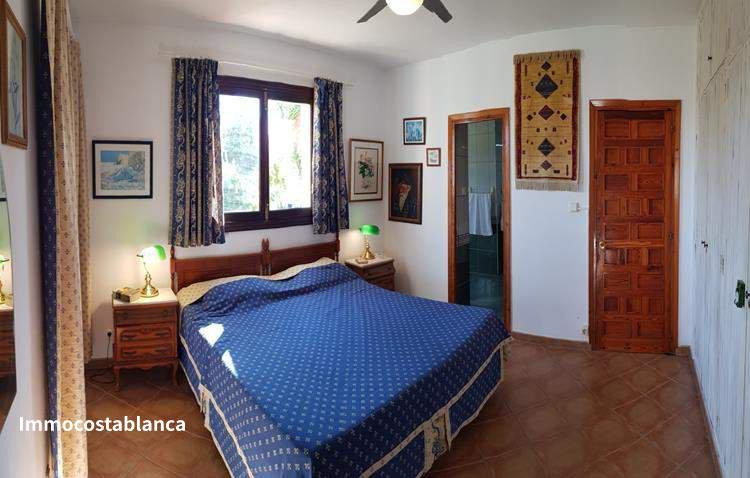 Villa in La Nucia, 2007 m², 690,000 €, photo 7, listing 13375456