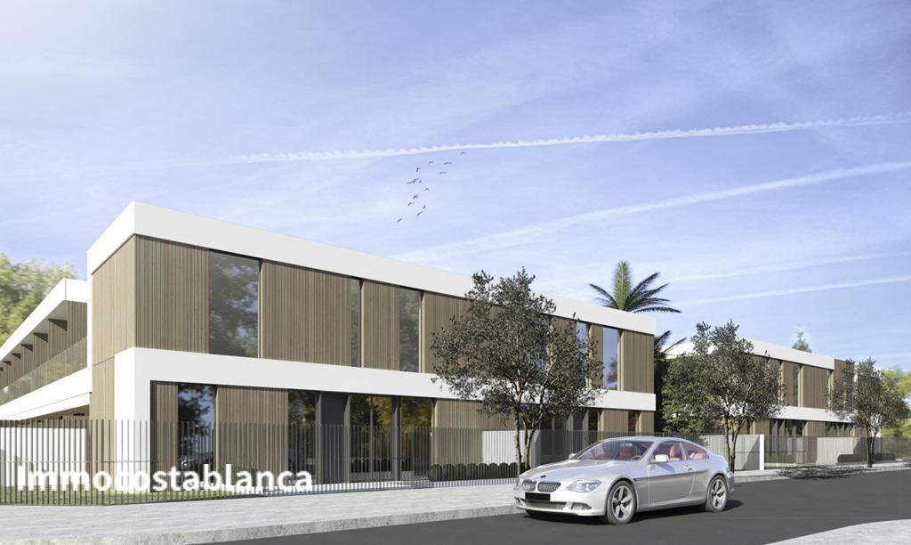 Terraced house in Pilar de la Horadada, 220,000 €, photo 1, listing 26913696
