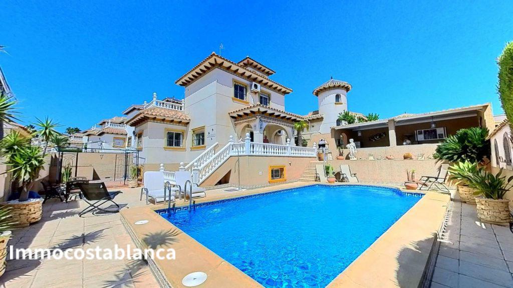 5 room villa in La Zenia, 90 m², 339,000 €, photo 1, listing 45185056