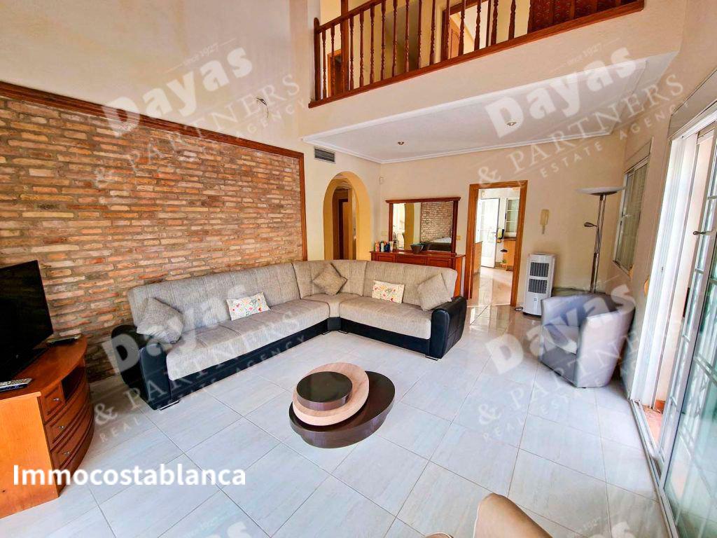 Villa in Dehesa de Campoamor, 200 m², 495,000 €, photo 1, listing 76824176