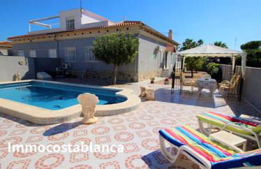 Villa in Torrevieja, 170 m²