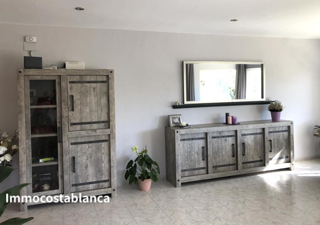 Villa in La Nucia, 250 m², 690,000 €, photo 9, listing 30224096