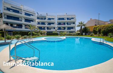 Apartment in Orihuela Costa, 121 m²