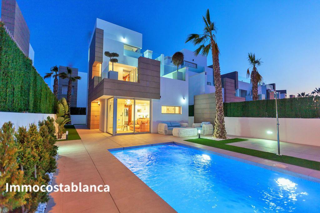 Villa in El Raso, 309,000 €, photo 3, listing 1680816
