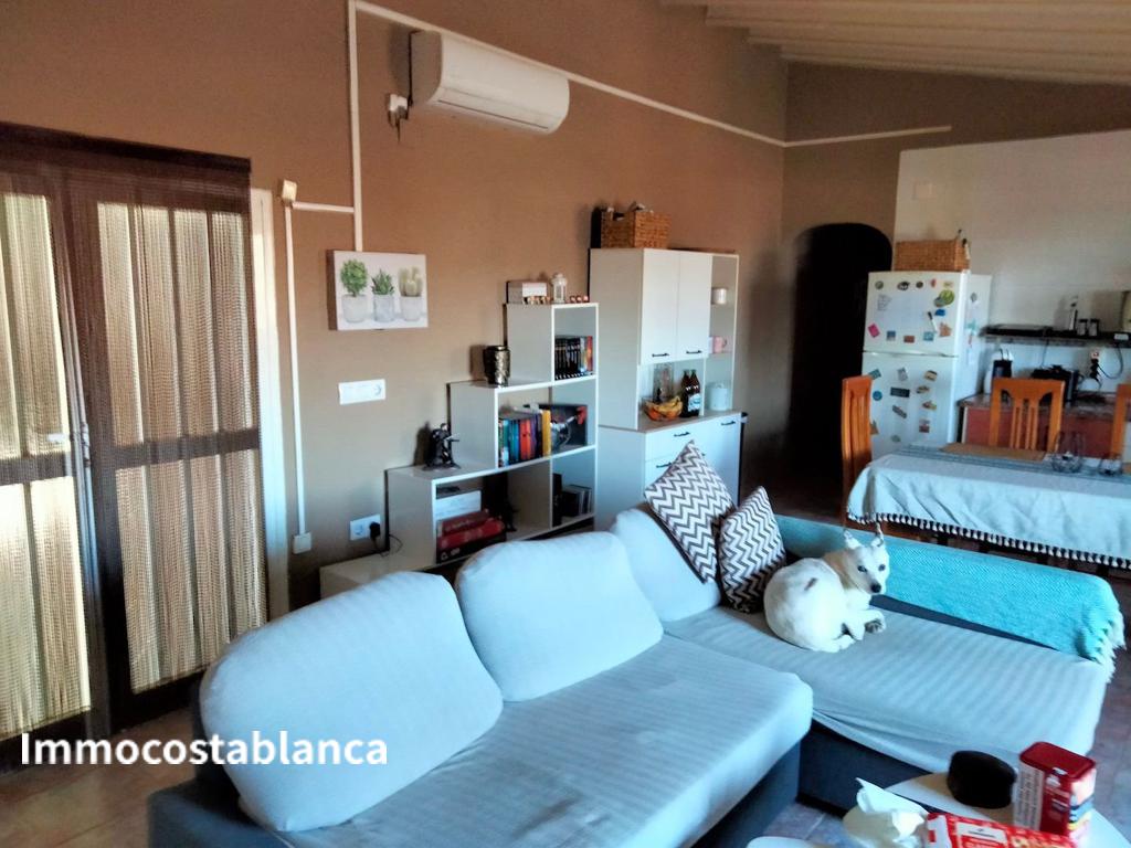 Townhome in Alicante, 300 m², 268,000 €, photo 1, listing 33997136