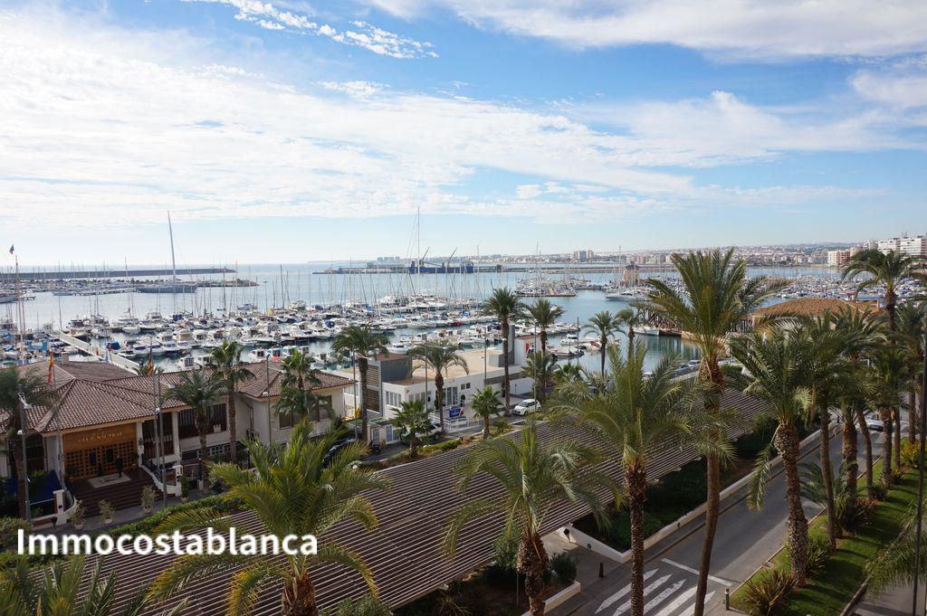 4 room apartment in Torrevieja, 100 m², 259,000 €, photo 1, listing 14931048