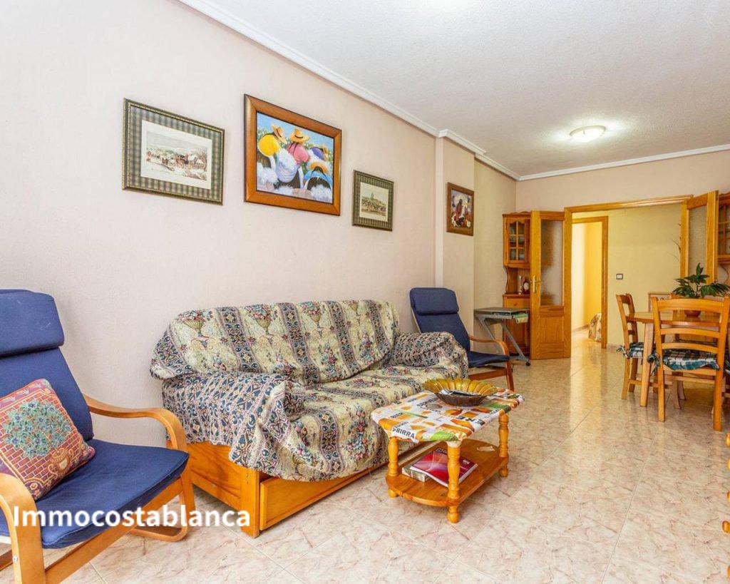 4 room apartment in Torrevieja, 73 m², 127,000 €, photo 3, listing 31054576