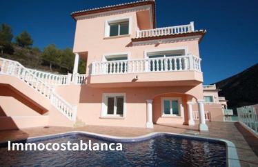 5 room villa in Moraira, 160 m²
