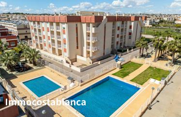 Detached house in Orihuela Costa, 71 m²