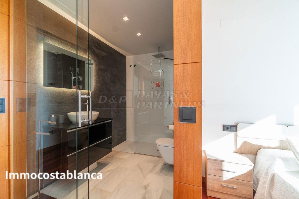 Apartment in Torrevieja, 389,000 €, photo 1, listing 6917856