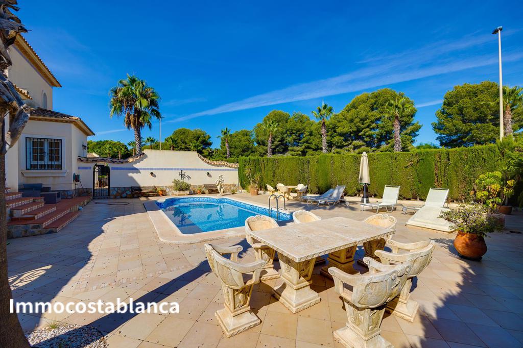 Villa in Orihuela Costa, 141 m², 550,000 €, photo 3, listing 3817216
