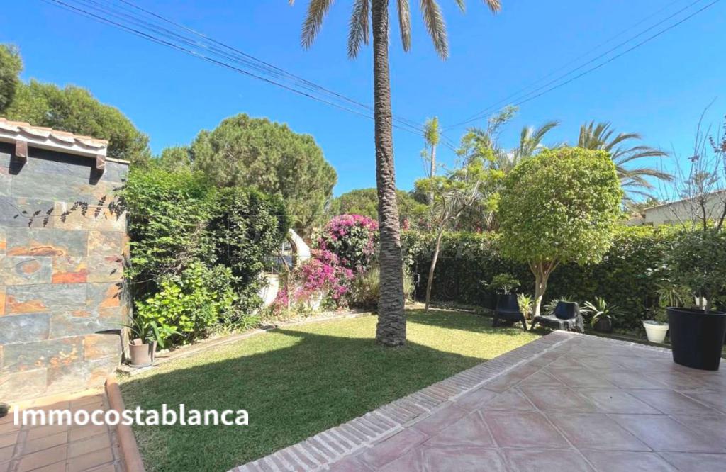 Villa in Torrevieja, 298 m², 750,000 €, photo 8, listing 76590656