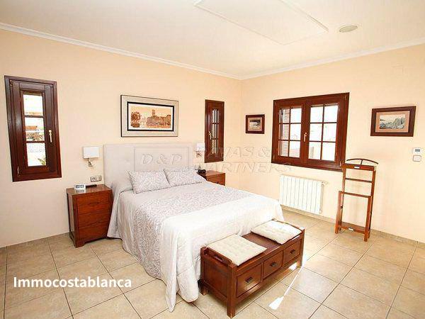 Villa in Torrevieja, 422 m², 660,000 €, photo 8, listing 65821856