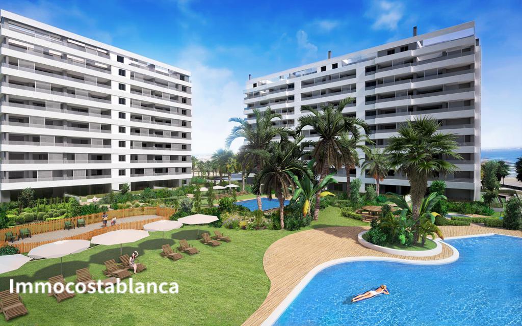 Apartment in Punta Prima, 89 m², 395,000 €, photo 1, listing 73931128