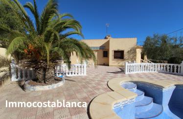 Detached house in Calpe, 224 m²