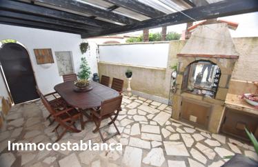 Detached house in Alicante, 102 m²