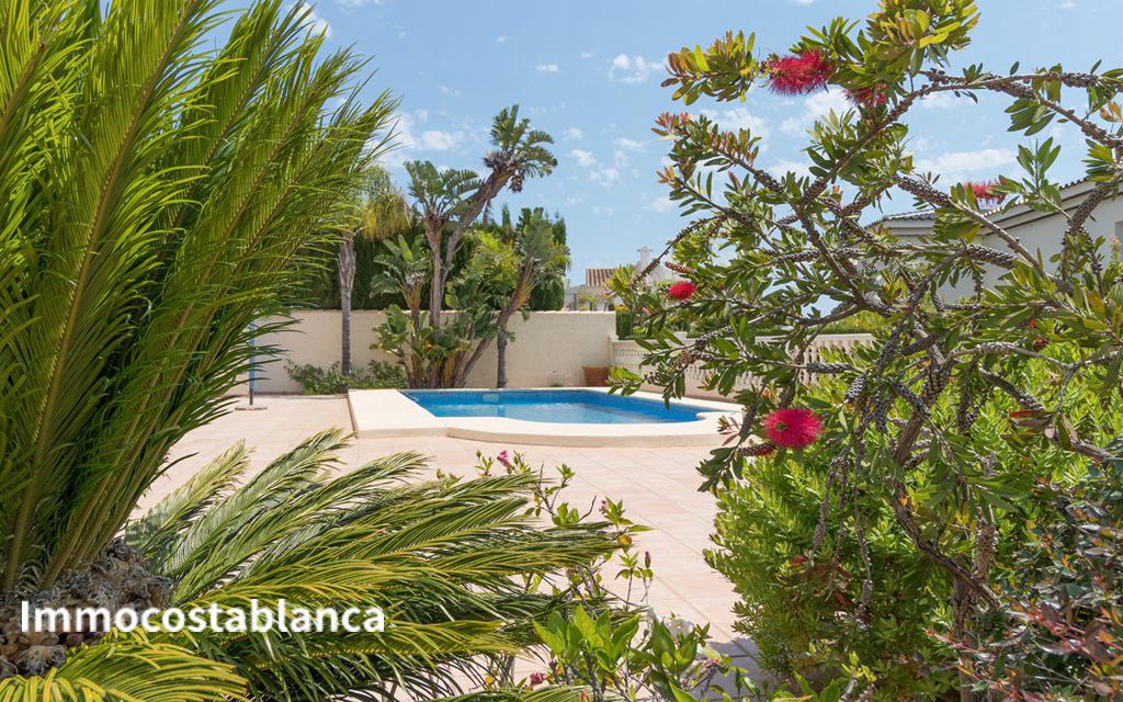 Detached house in Moraira, 279 m², 885,000 €, photo 8, listing 6175128