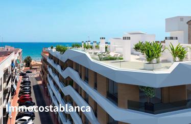 Apartment in Guardamar del Segura, 98 m²