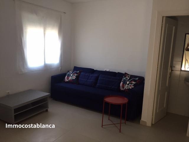 Apartment in Torrevieja, 100 m², 210,000 €, photo 1, listing 33428256