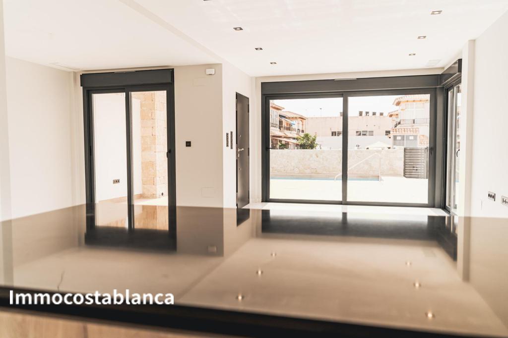 Villa in Orihuela Costa, 121 m², 700,000 €, photo 8, listing 14215536