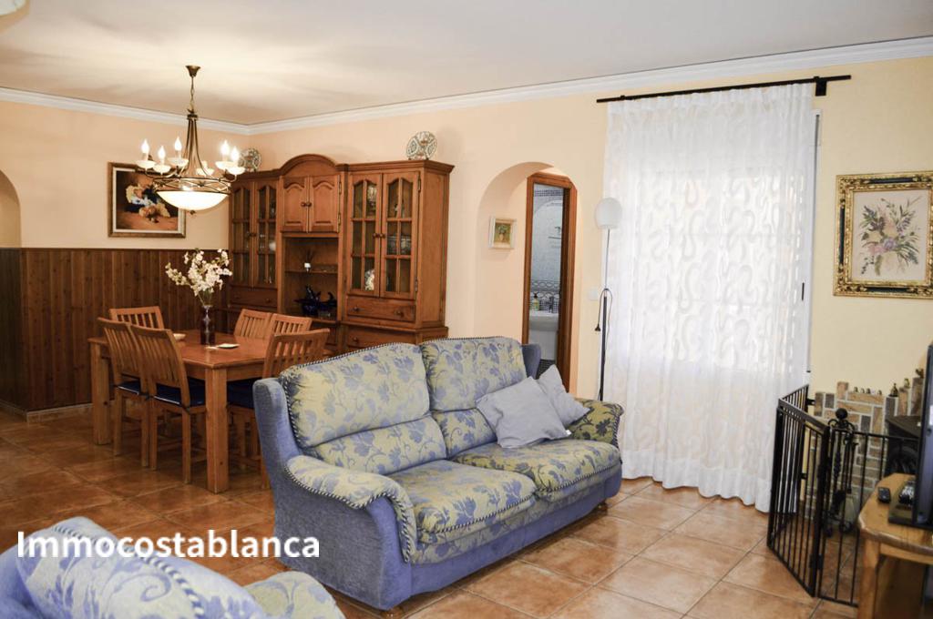 Detached house in Denia, 230 m², 840,000 €, photo 3, listing 17221776
