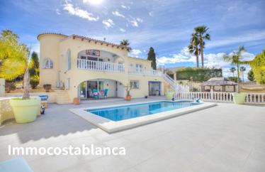 Detached house in Benissa, 260 m²