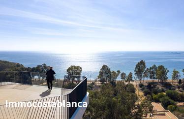 Apartment in Villajoyosa, 128 m²
