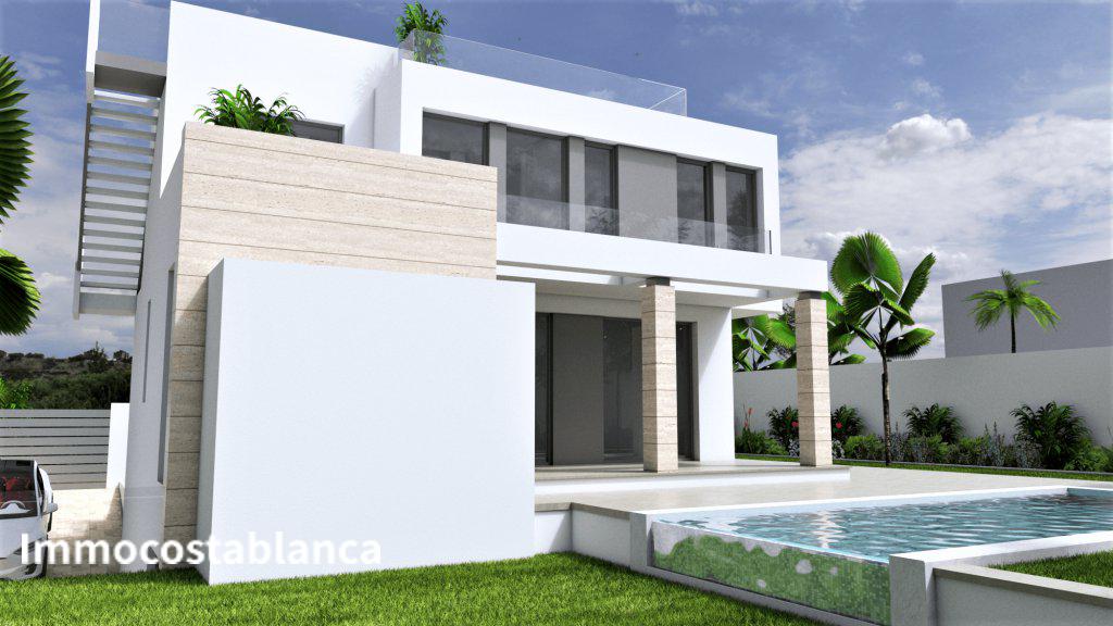 5 room villa in Torrevieja, 471 m², 690,000 €, photo 2, listing 58191296