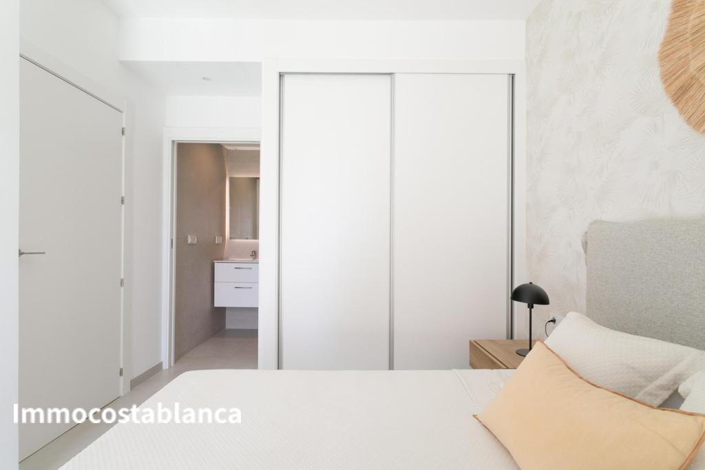 Apartment in Torrevieja, 96 m², 540,000 €, photo 1, listing 79007536