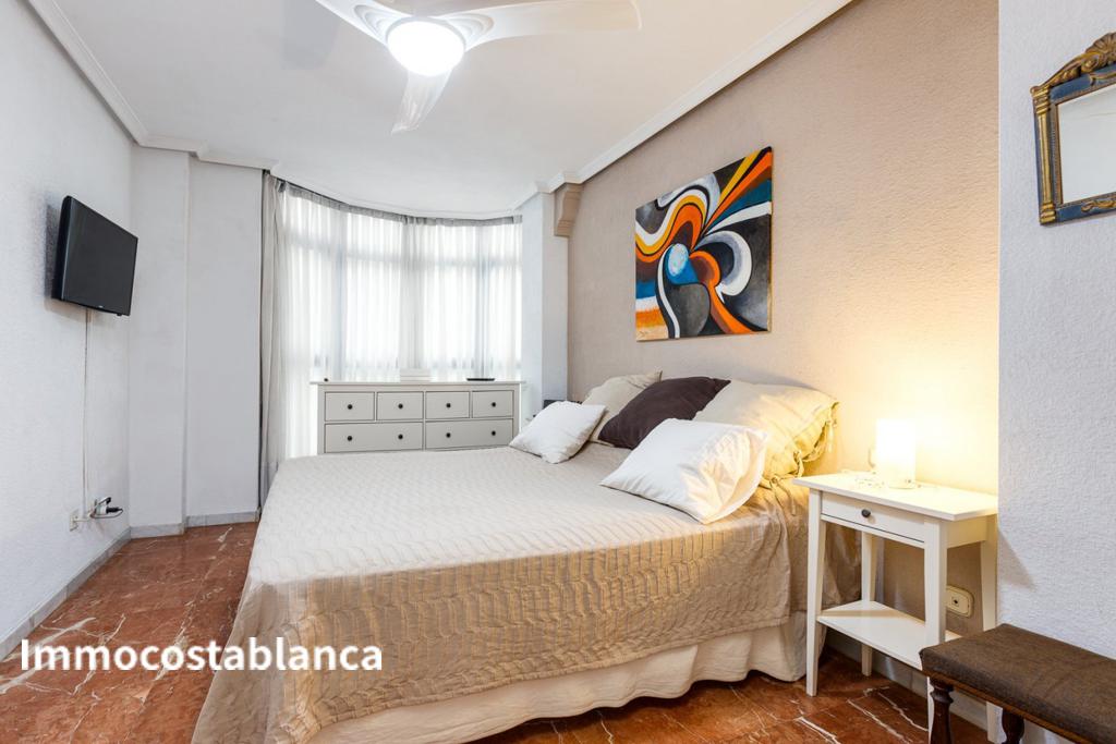Apartment in Alicante, 140 m², 350,000 €, photo 9, listing 11672816