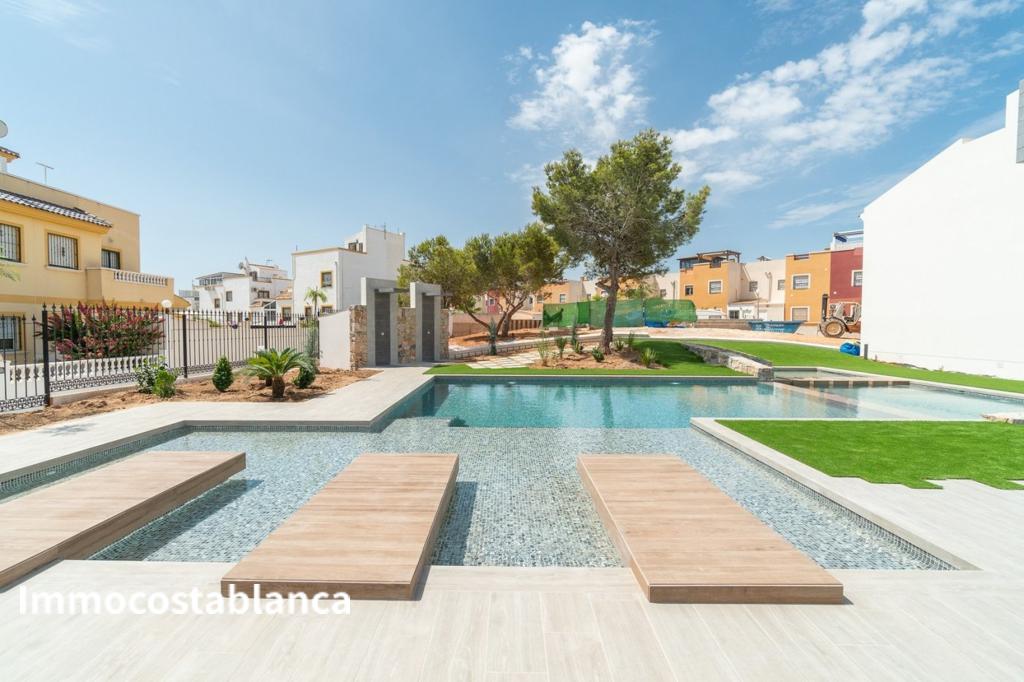 Detached house in Torrevieja, 74 m², 340,000 €, photo 2, listing 17401216
