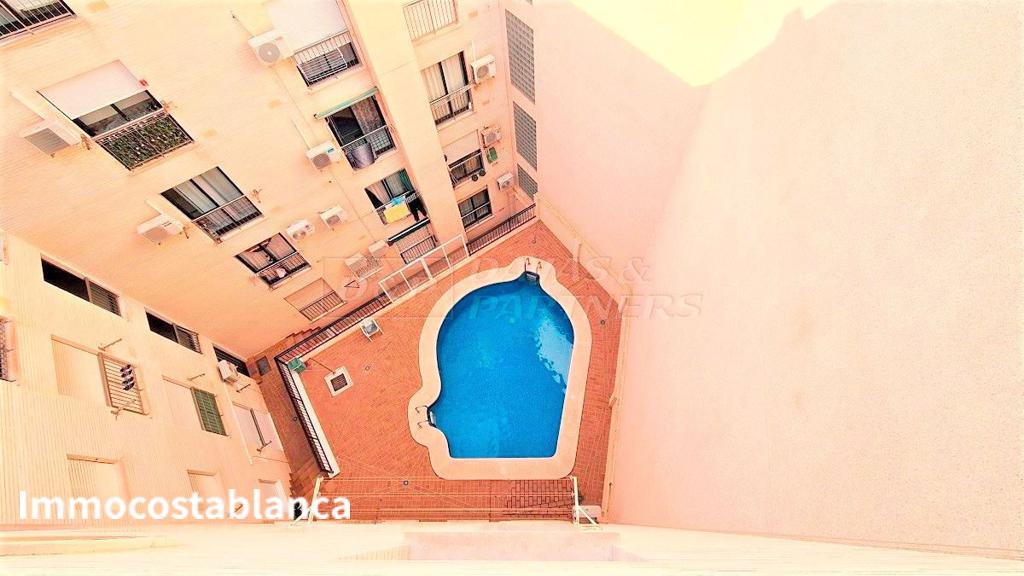 Penthouse in Torrevieja, 104 m², 279,000 €, photo 1, listing 74080336