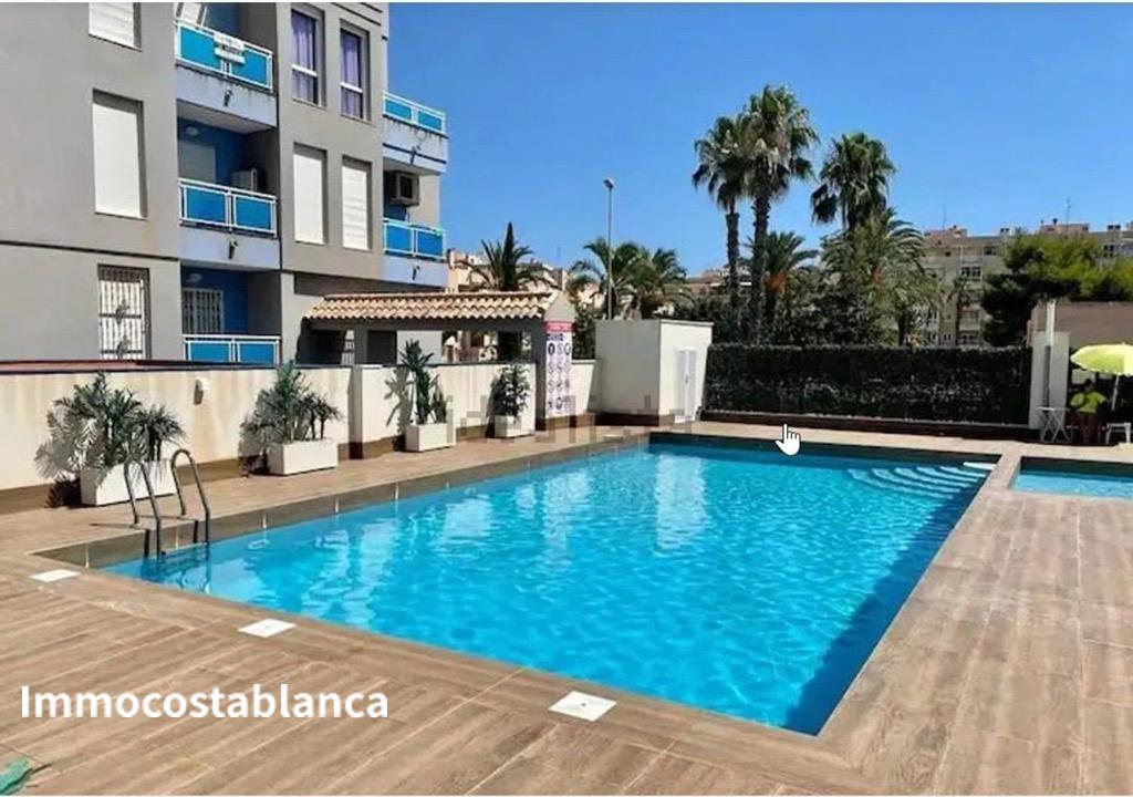 Apartment in Torrevieja, 46 m², 150,000 €, photo 3, listing 15321216