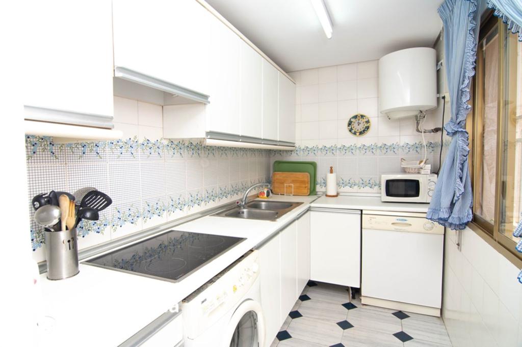 Apartment in Benidorm, 90 m², 380,000 €, photo 9, listing 16064896