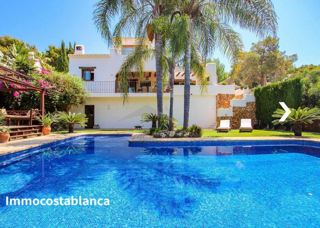 Detached house in Moraira, 328 m², 1,560,000 €, photo 8, listing 52324096