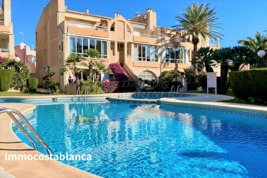 Townhome in Torrevieja, 122 m², 295,000 €, photo 4, listing 52975456