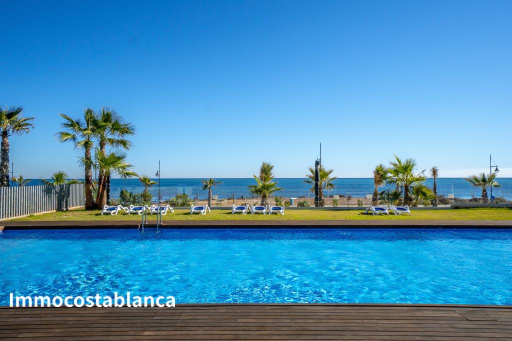Apartment in Torrevieja, 139 m², 765,000 €, photo 2, listing 19705216