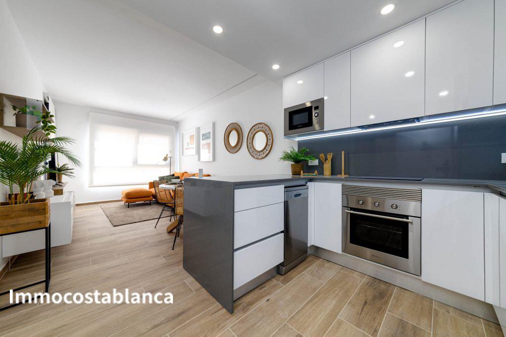 4 room apartment in Alicante, 114 m², 325,000 €, photo 1, listing 559296