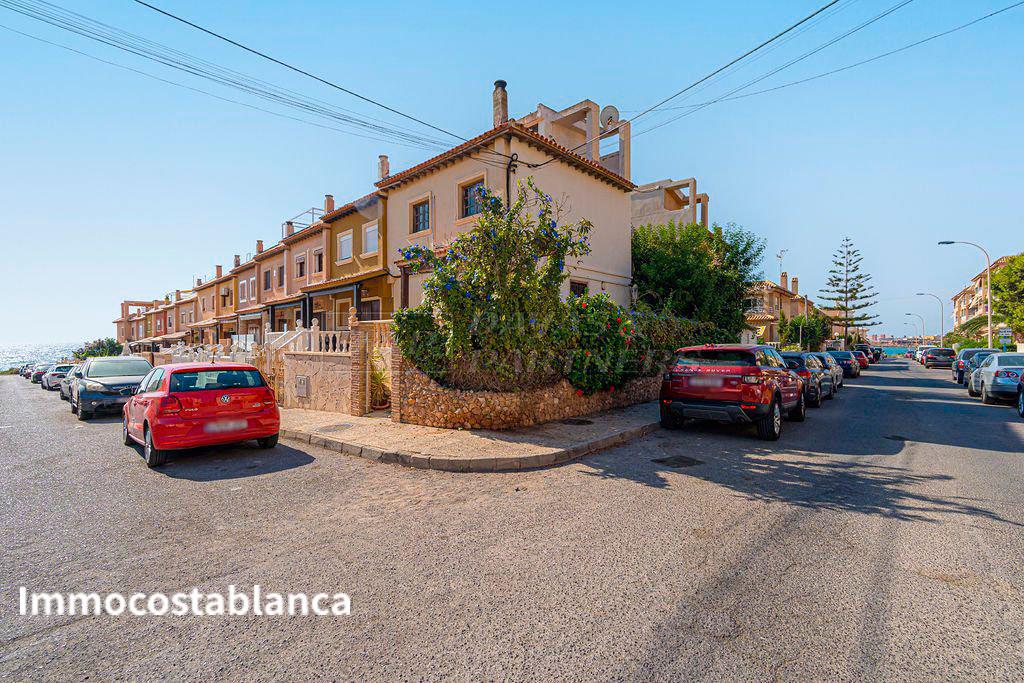 Townhome in Torrevieja, 116 m², 197,000 €, photo 1, listing 49775456