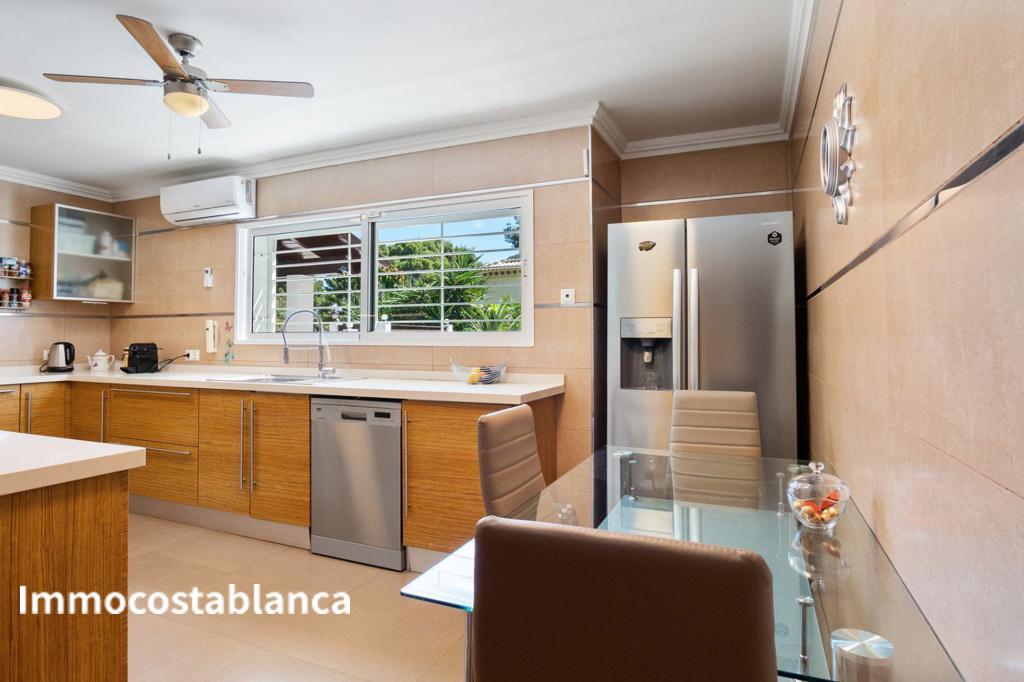 Villa in Alicante, 178 m², 570,000 €, photo 8, listing 4628176