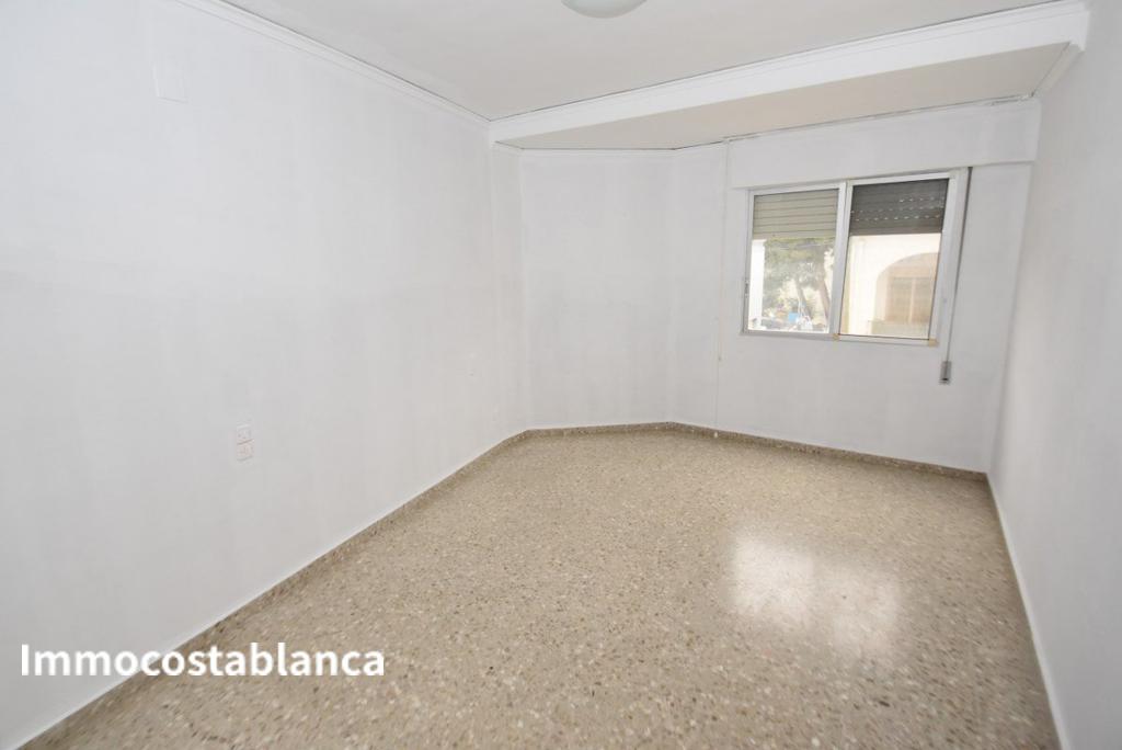 Apartment in Alicante, 100 m², 79,000 €, photo 4, listing 13630416