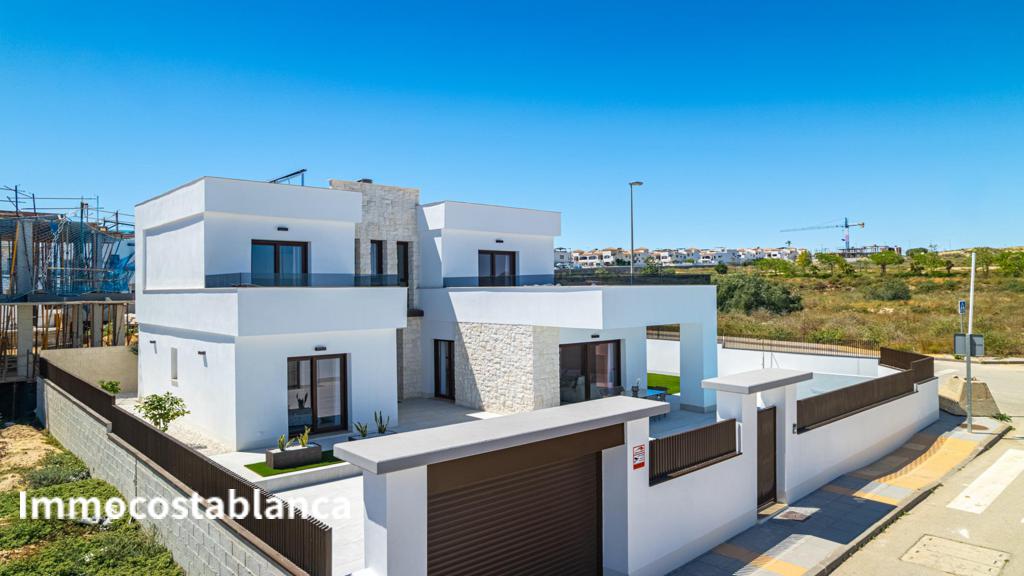 Villa in Orihuela Costa, 169 m², 649,000 €, photo 1, listing 27130816
